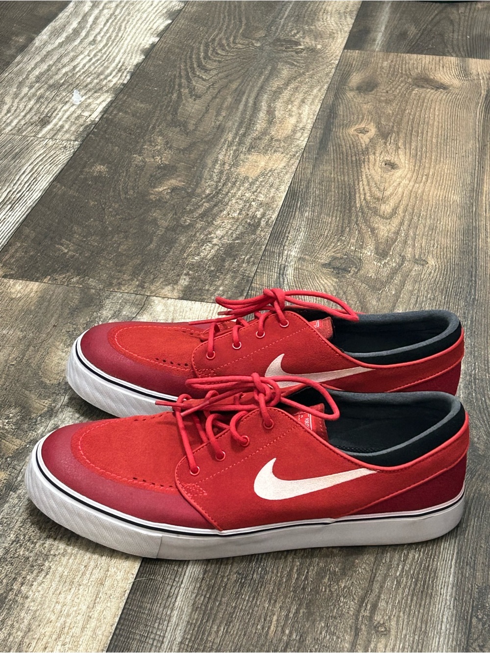 NIKE SB ZOOM JANOSKI OG+
COSMIC CLAY/SAIL SIZE 10 MEN'S